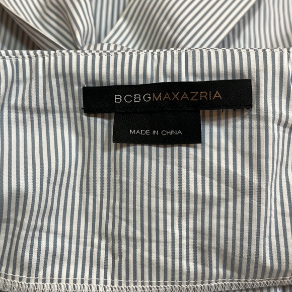BCBG MaxAzria tank size S white and baby blue with bow - Picture 7 of 8